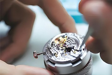 海口劳力士手表官方售后洗油保养